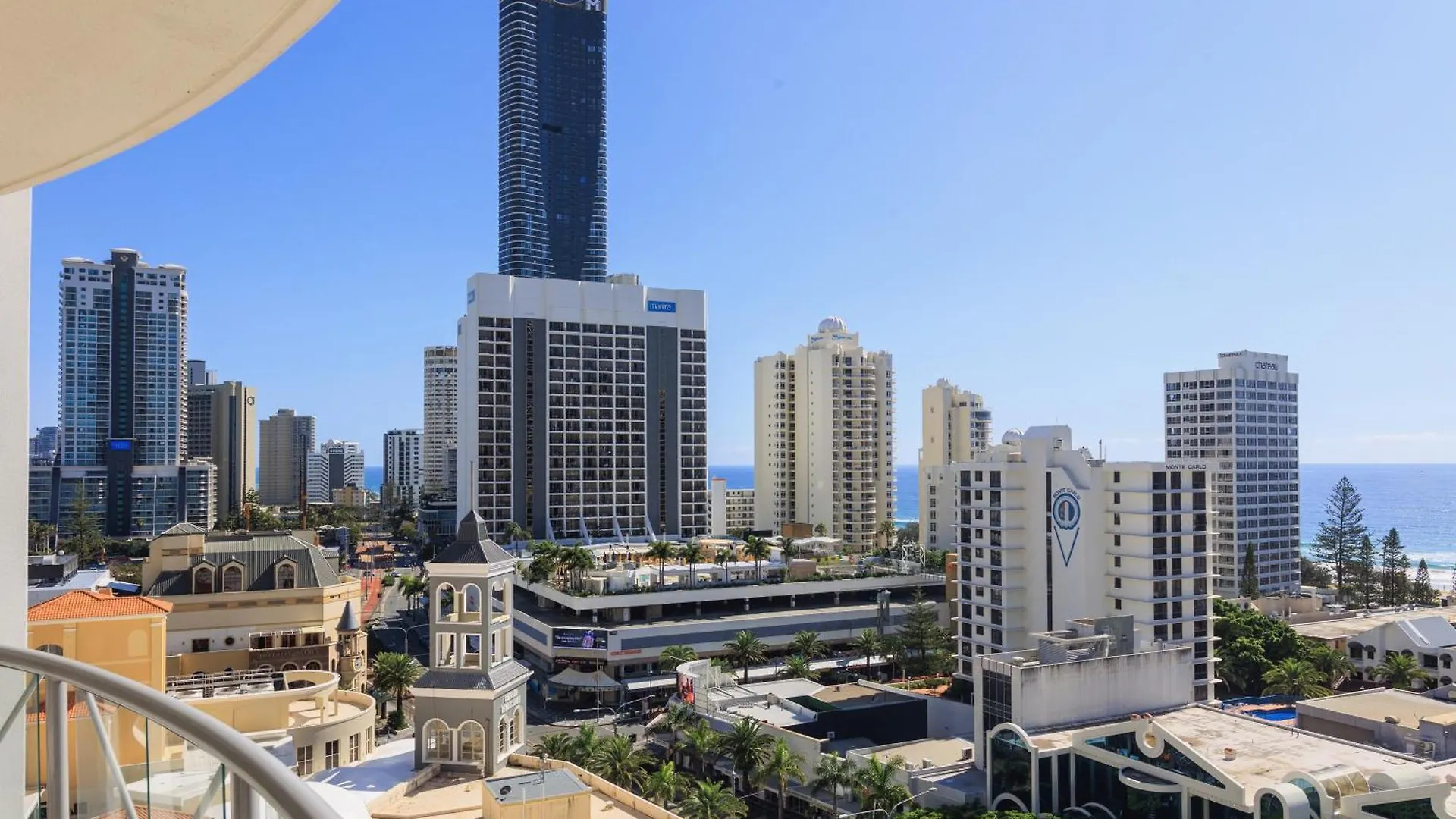 Holiday Holiday Chevron Renaissance Apartments Gold Coast