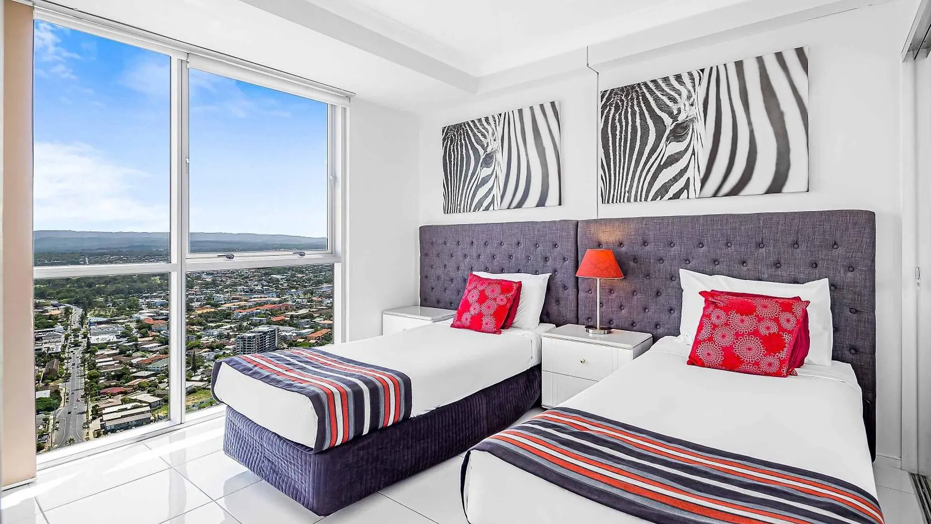 Holiday Holiday Chevron Renaissance Apartments Gold Coast