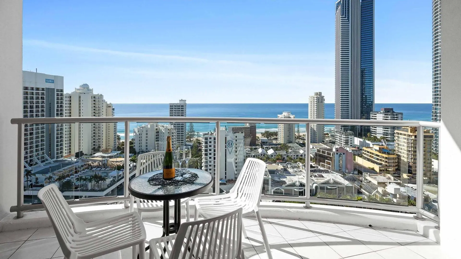 Holiday Holiday Chevron Renaissance Apartments Gold Coast 0*,  Australië