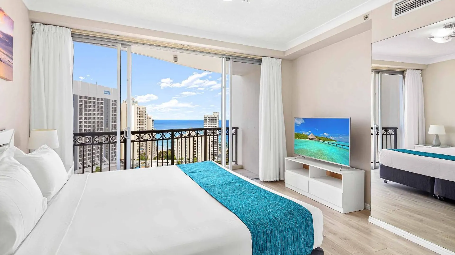 Holiday Holiday Chevron Renaissance Apartments Gold Coast 0*,