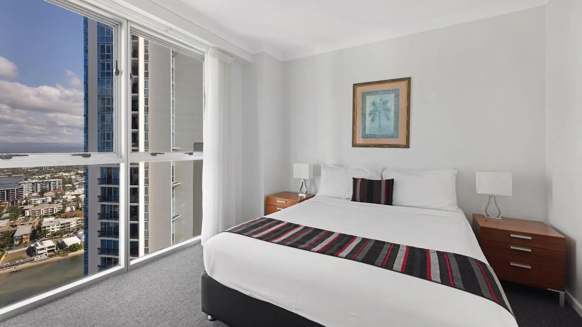 Holiday Holiday Chevron Renaissance Apartments Gold Coast